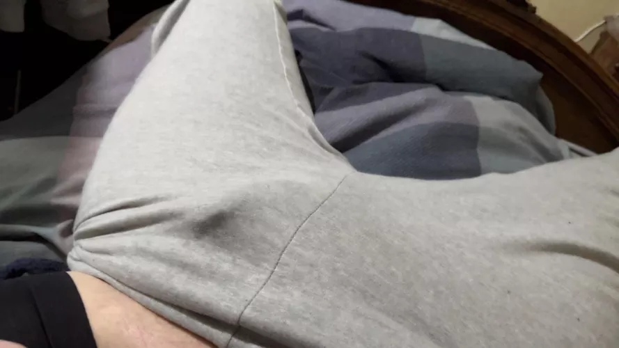 It’s sweatpants season already 😏