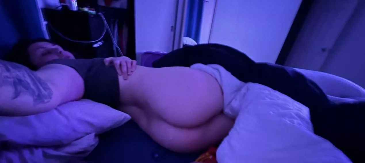 Just a little tease. How hard would you fuck me? [coa] 