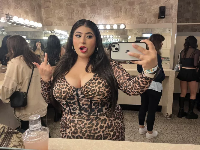 Latina brats control your life 💋