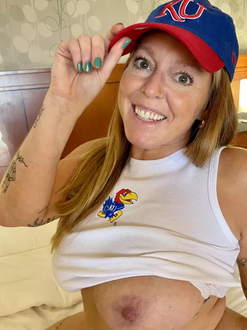 Let’s go KU! 🏈 ❤️💙