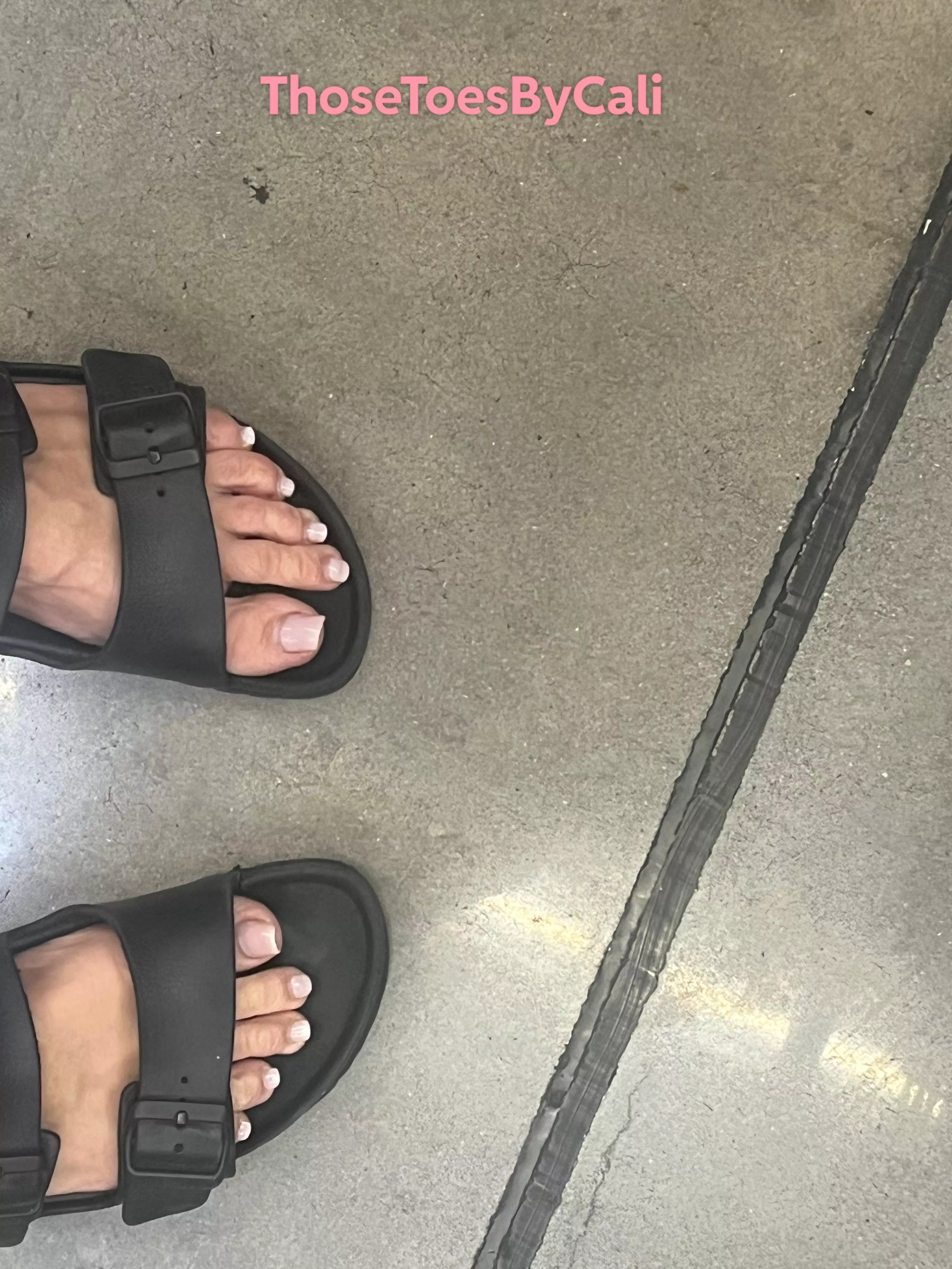 Long toes for the win…! 🌼