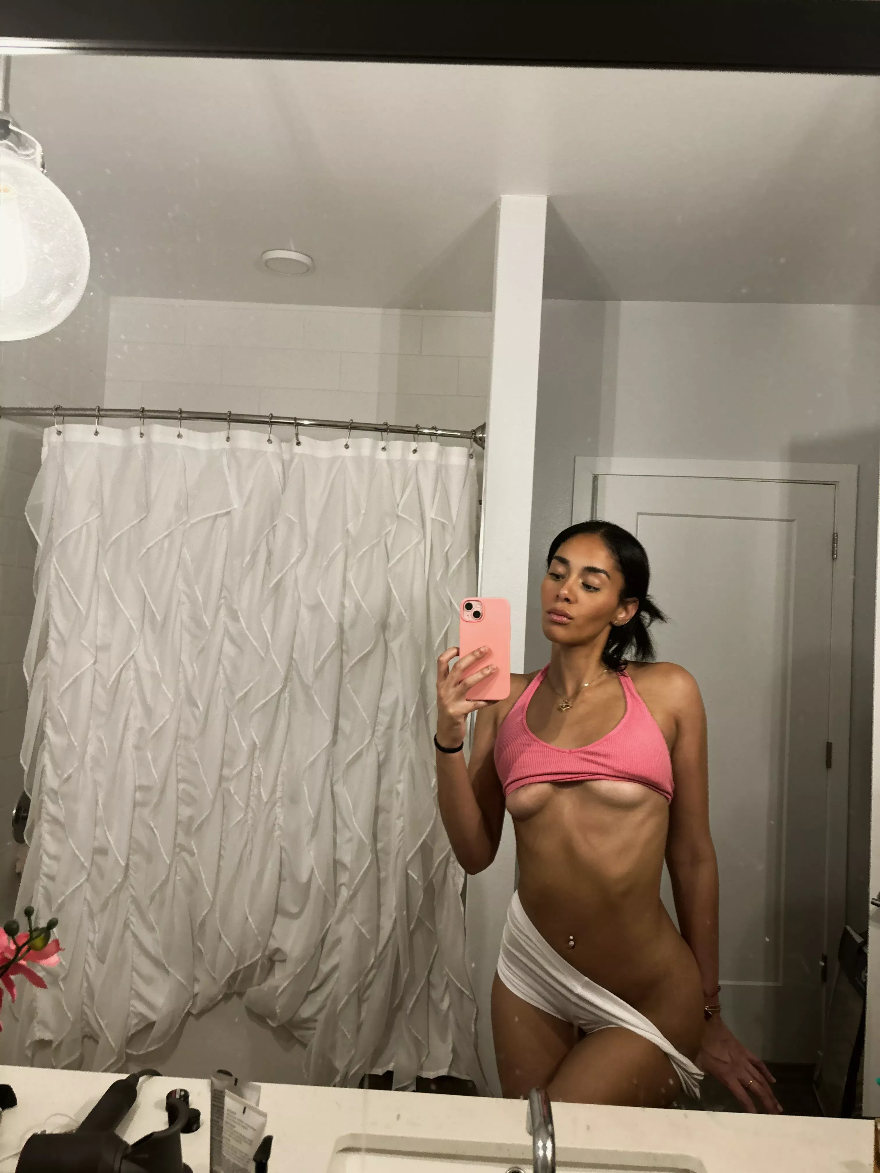 Looking for fwb that is fun and entertaining and will smoke with me 20F