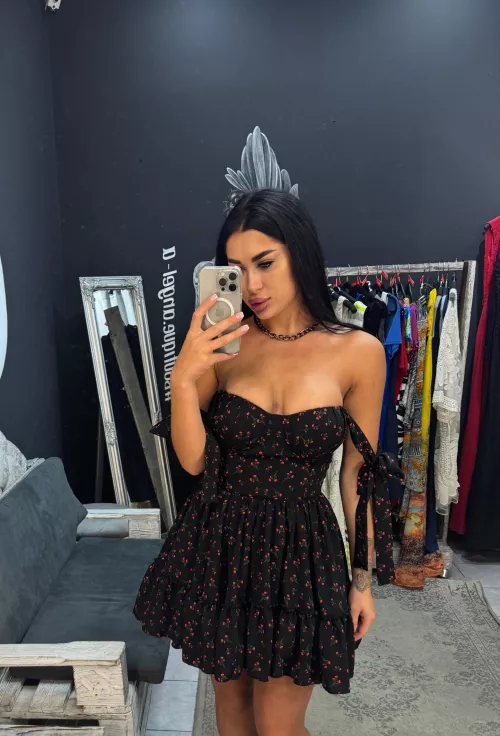 Love showing off my tits