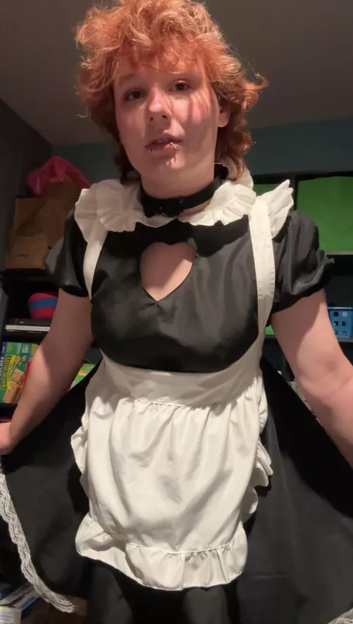 maid boy costume tonight