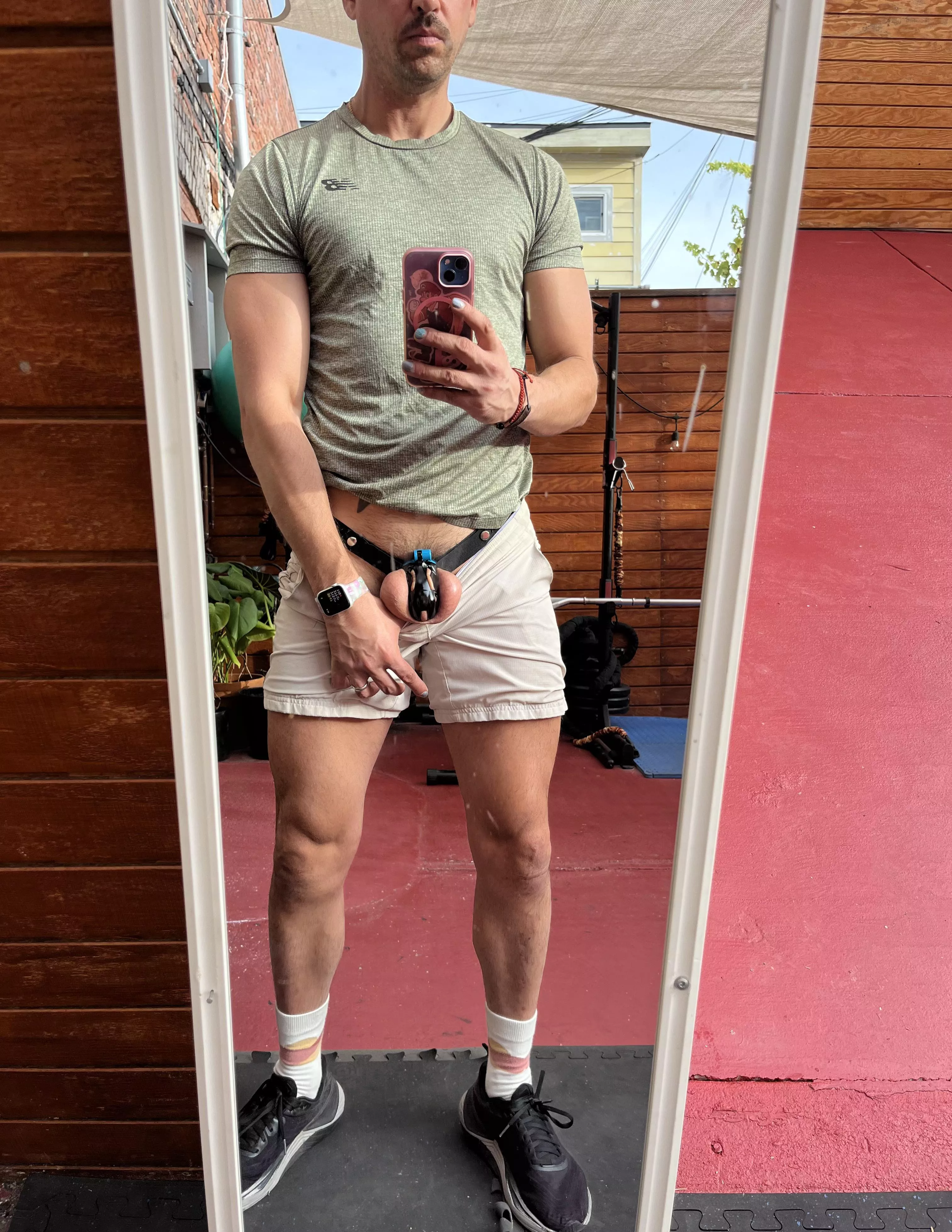 Morning cage check in for the KH while at the gym, he told me to take a risky photo. 