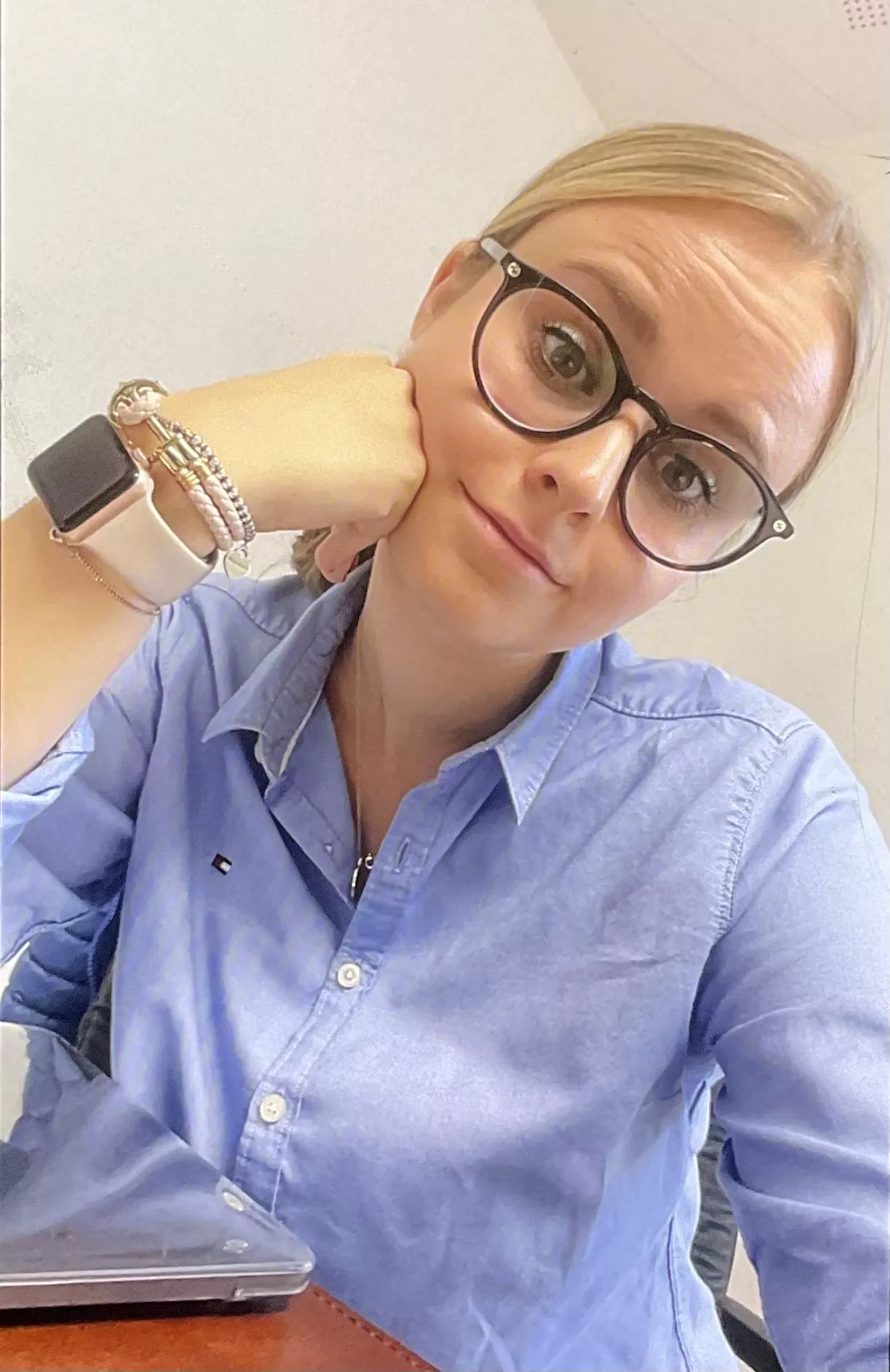 My friends told me about BNWO. Ive never had BBC but im intrigued to try now... you got any advice for me? 24 y/o.