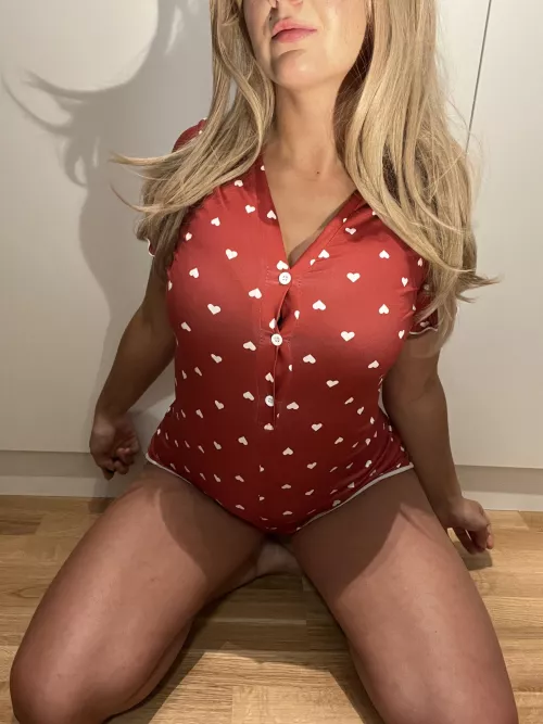 Once you get a taste of my pussy, you’re gonna forget all about your wife