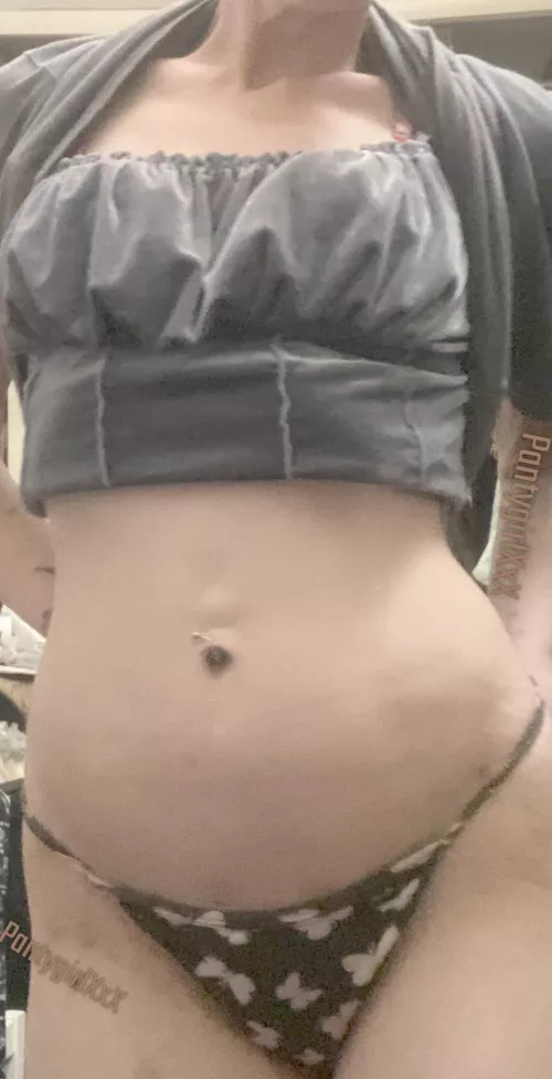 [selling] slim fit blonde with a sexy ratio!/catering to many fetishes and vanilla—Available now! Sexting, cam, dick rate, pics, vids Premade and custom, special requests! [vid] [sext] [rate] [cam] [gfe] [pic] send me a msg! (Showing full face for cont