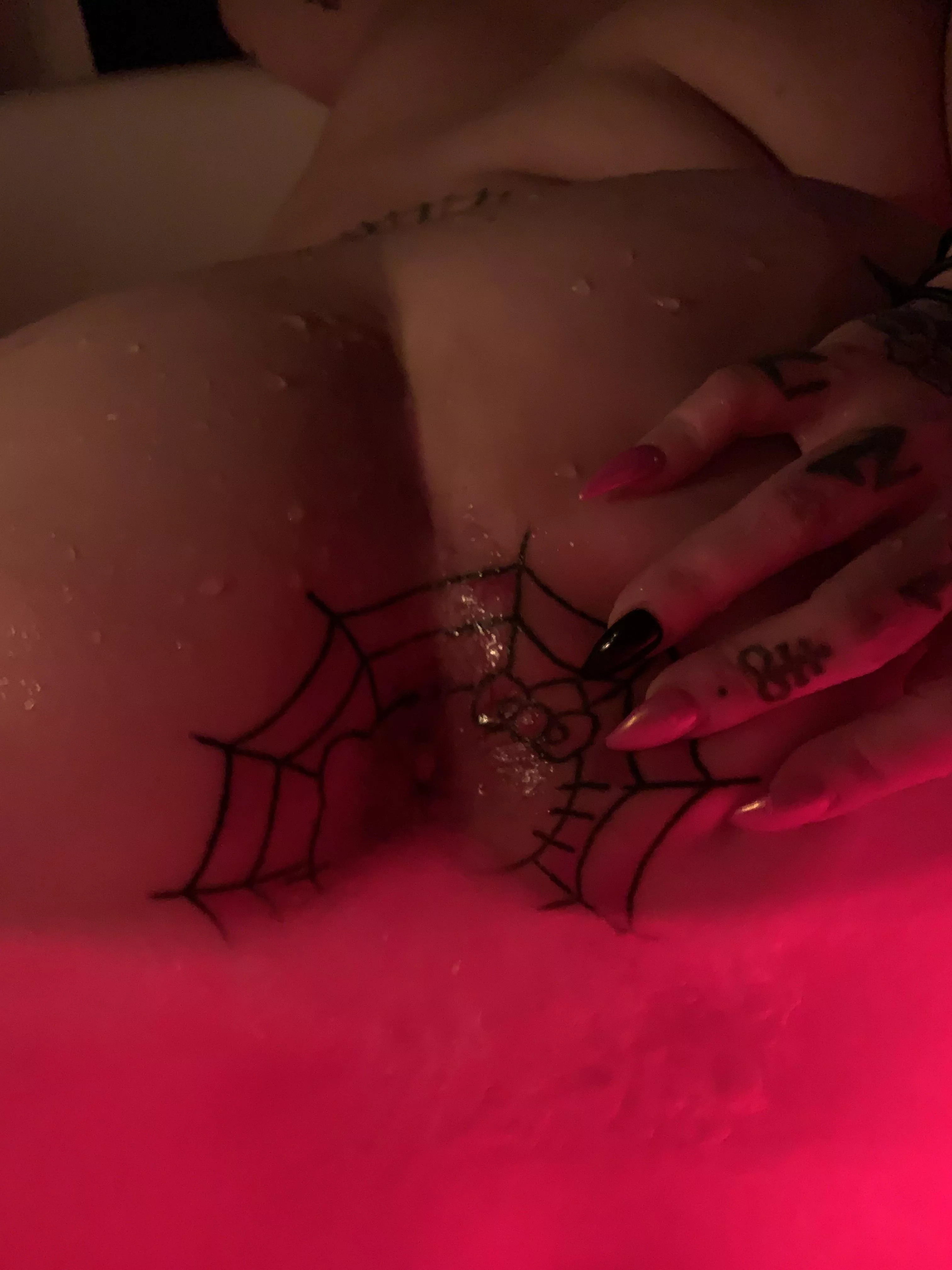 Should I tattoo my 😺 next?