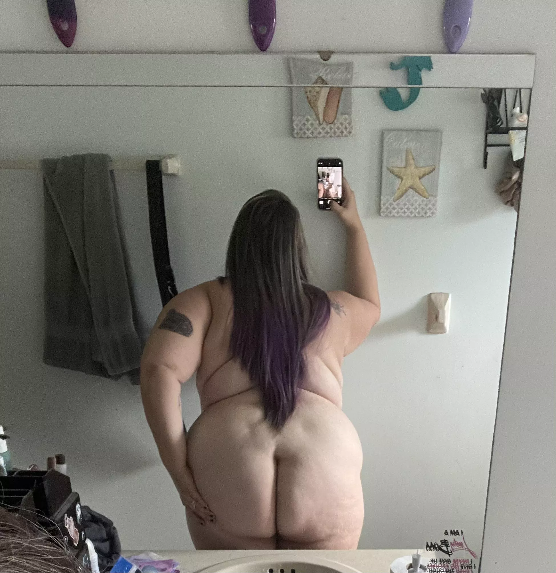 Spread my cheeks babe 