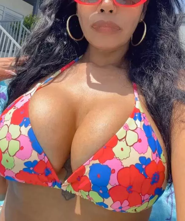 suck my boobs, it's organic