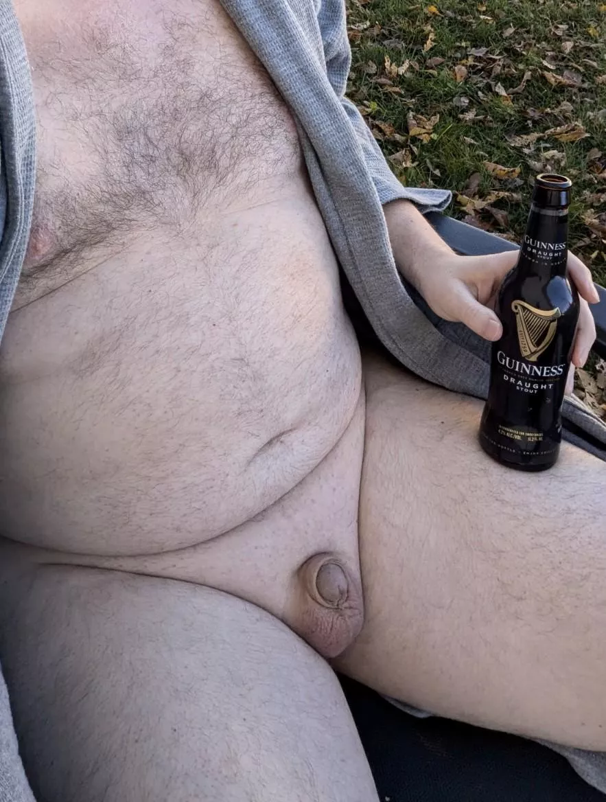 Tgif it's 5 o'clock somewhere