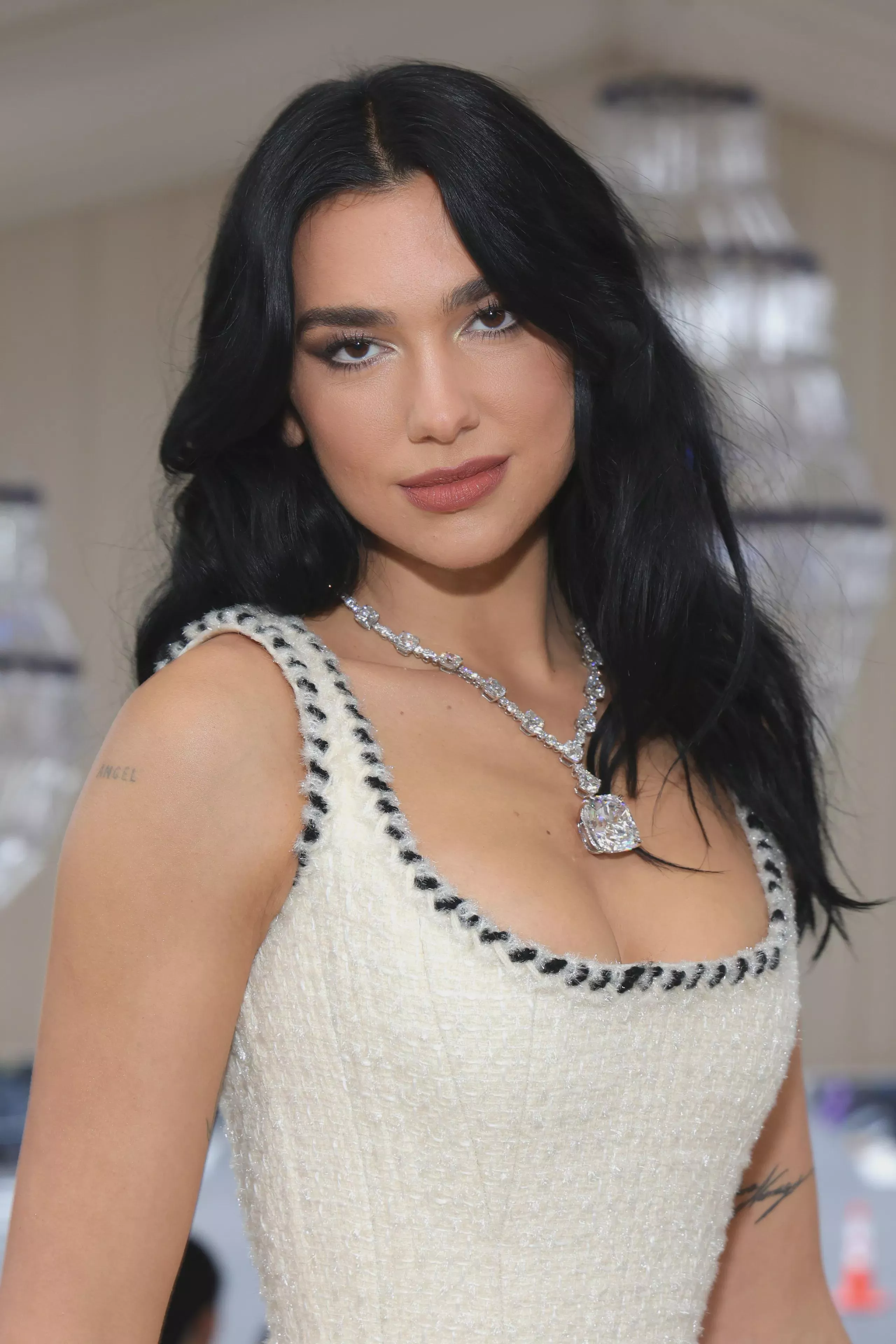 That look is so hot!