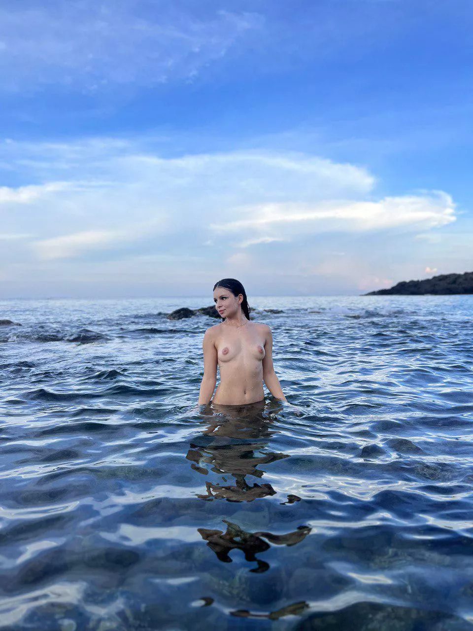 the beach, the sea and its immensity 🥰