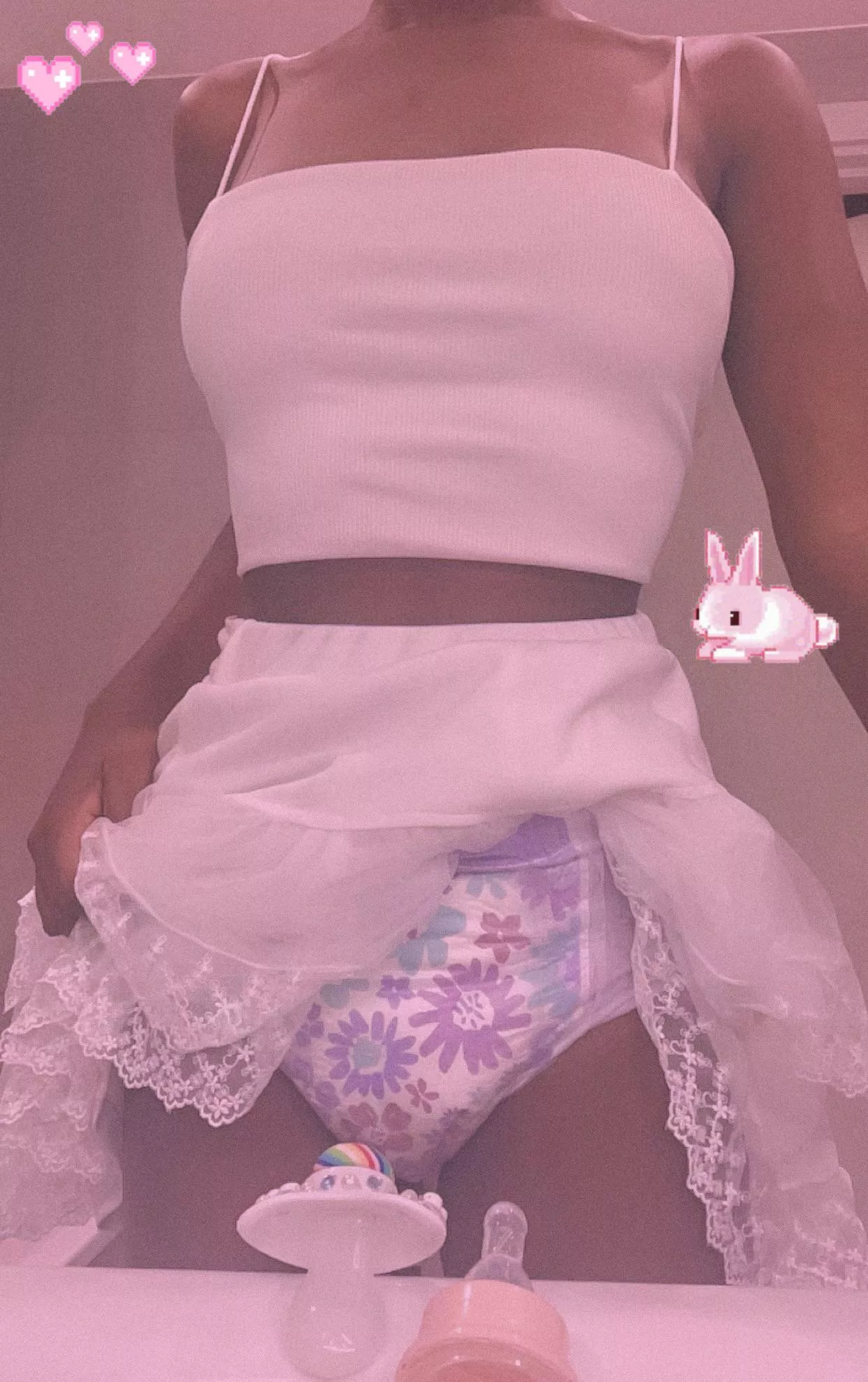 The waiting has forced me to regress so I can feel safe… no big girl thoughts today 🚼 🍼 🌸