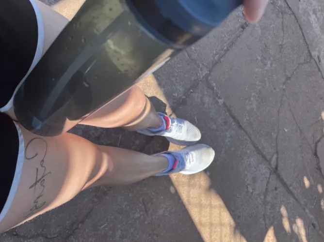 These toes were made for wandering