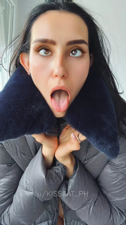 this face deserves to be fcked [image]