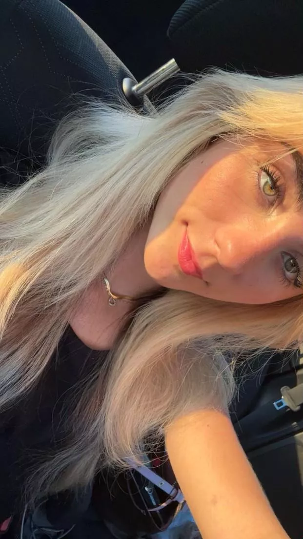 tired of waiting for the right one? why not settle with an average girl like me