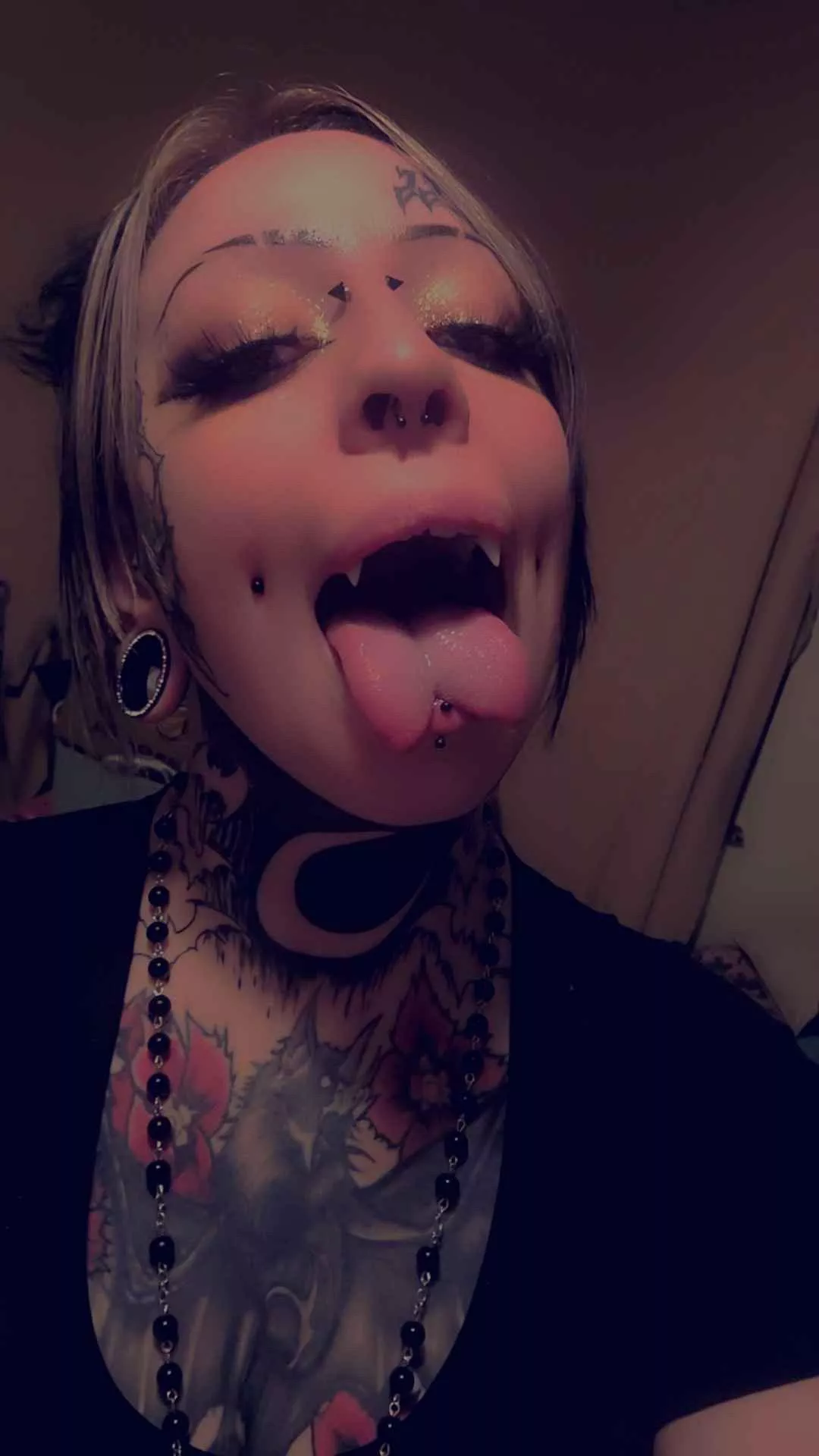 Vampire fangs sexy or naw? 