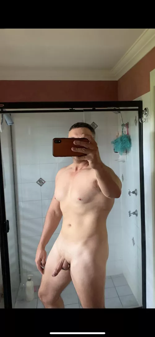 Visiting soon ! Who’s up for a quickie in a quiet location ! 