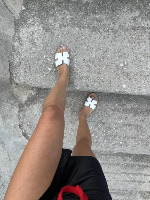 What about Tan feet?