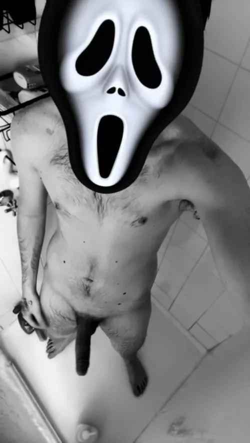 What would you do if you saw me like this in your shower ? “4”