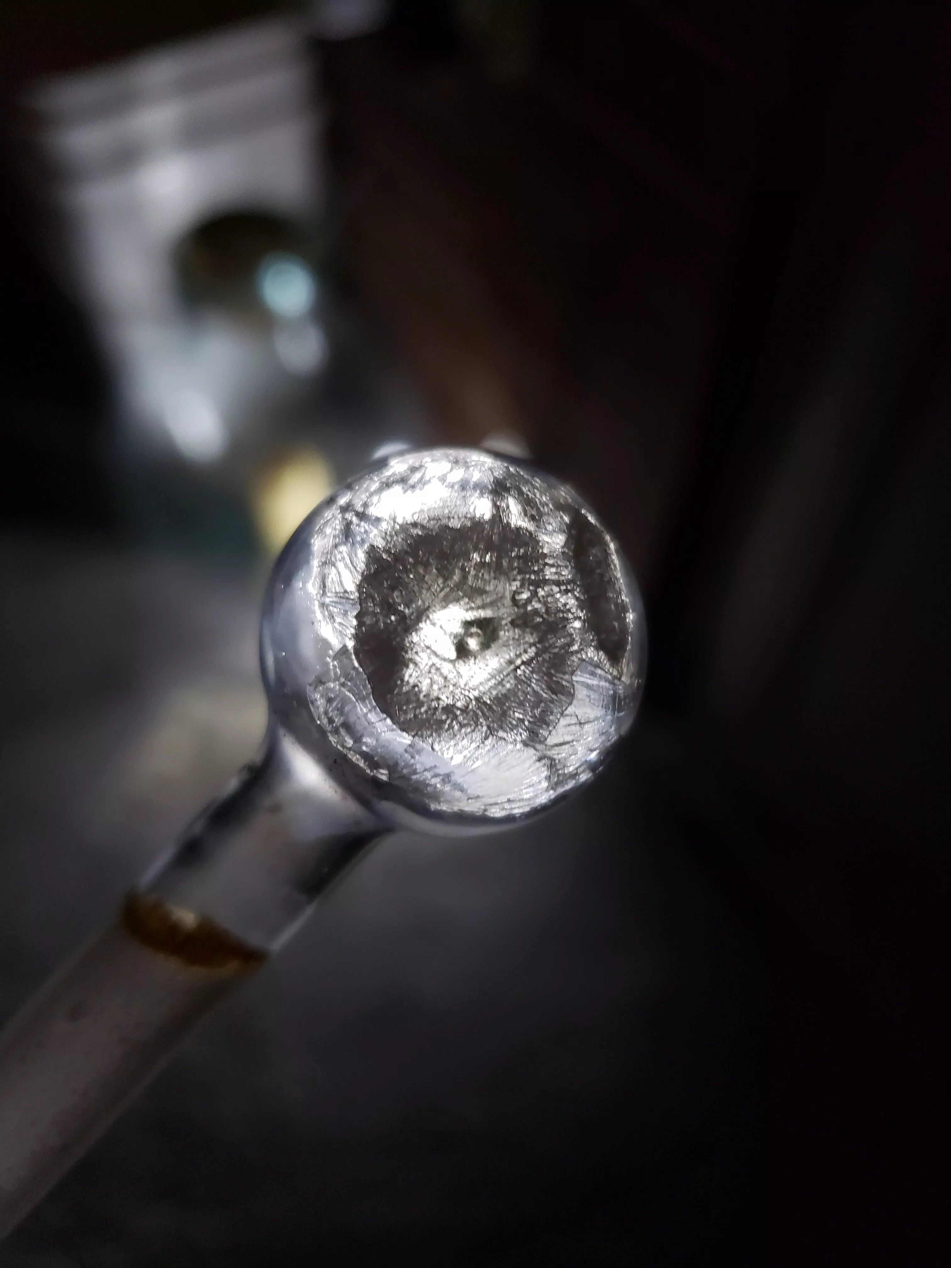 Where tf are all local cute tweakers who aren't gay 😤 love you gay guys but damn I don't wanna hang and get kicked out for your hookups anymore 😂