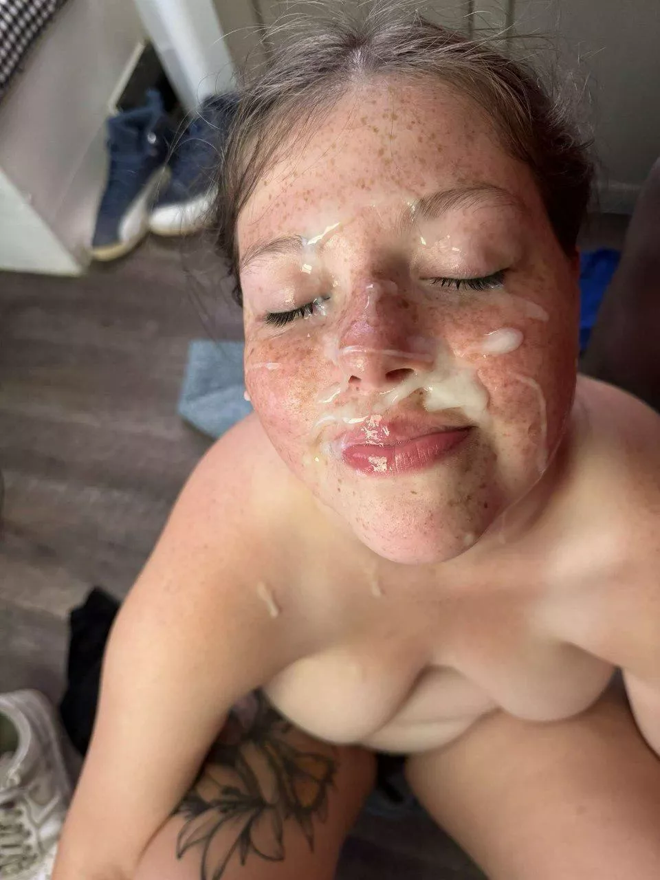 Who wants a facial next? M4F