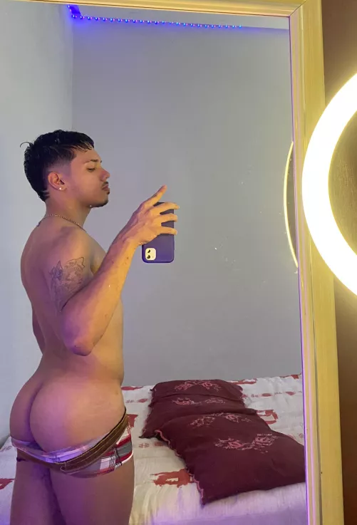 woke up really horny today 😵‍💫