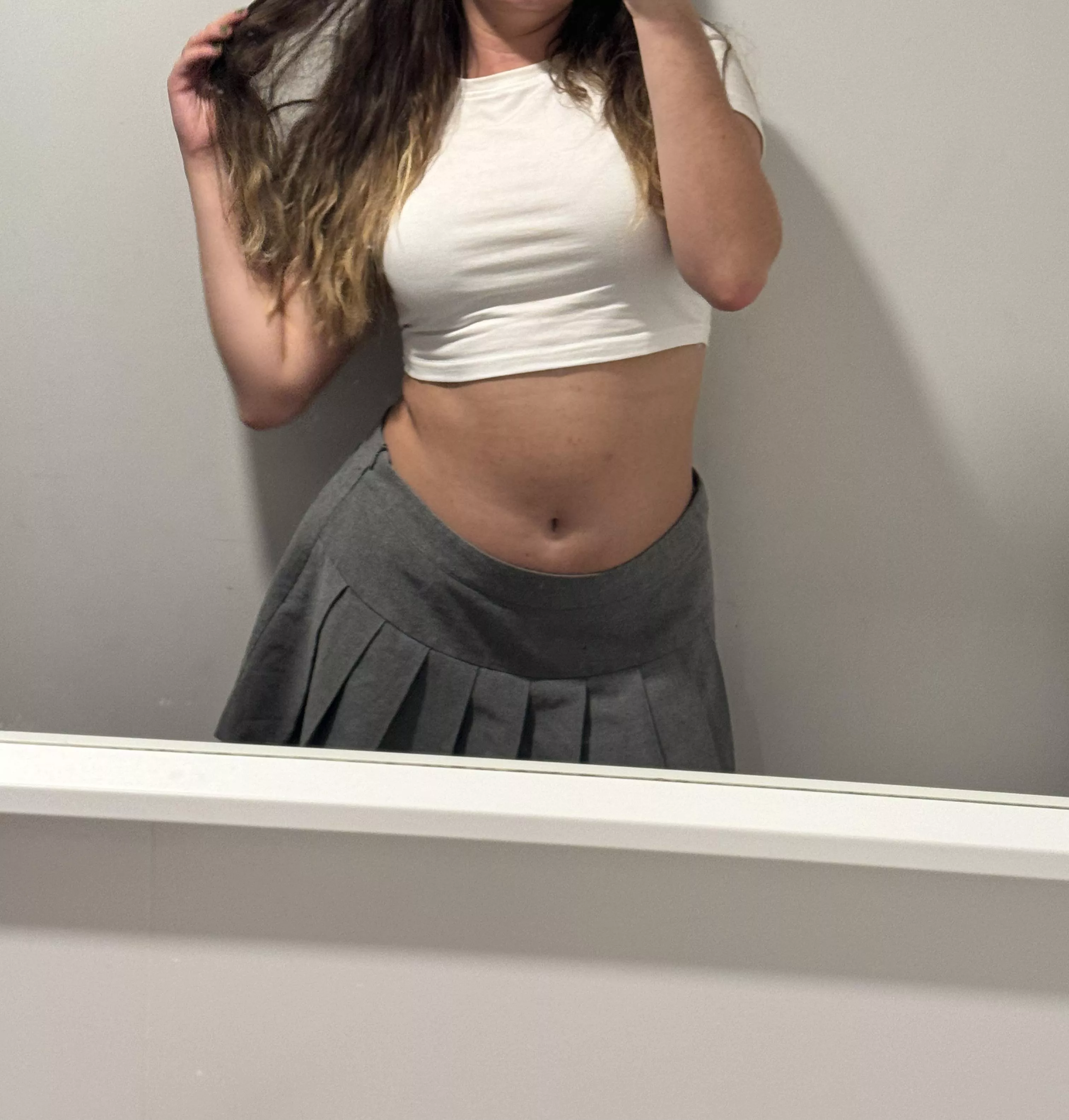 Would you be able to keep your eyes off my navel?