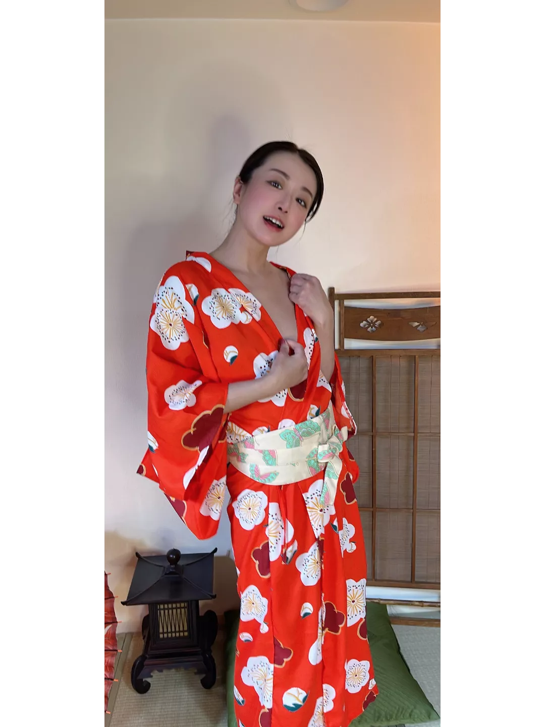 Would you join me in the bathroom for a quick moment together?