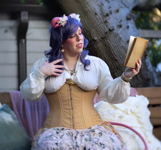 Would you risk distracting her while she's trying to read?