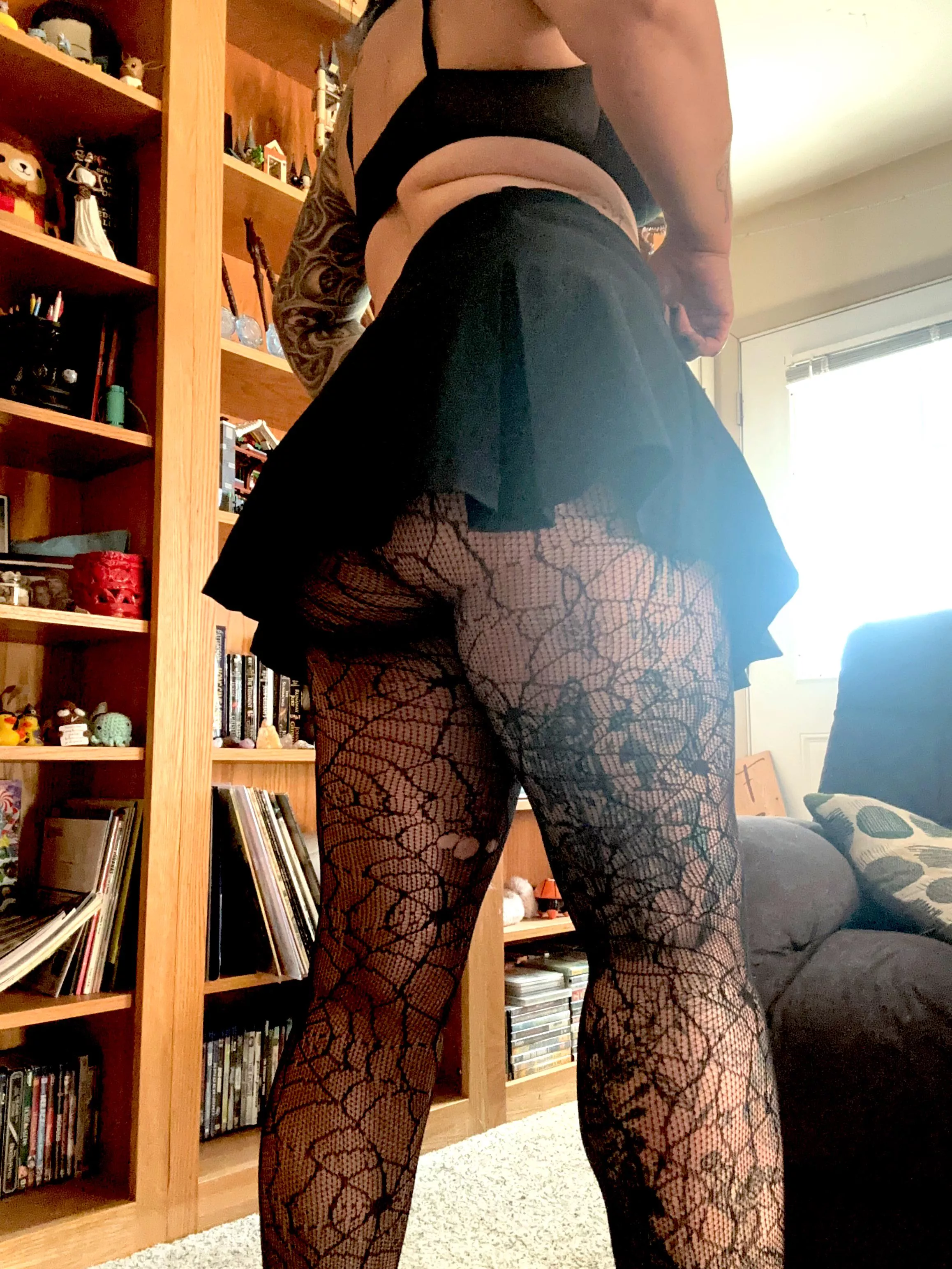 Y’all think this skirt is too short for the concert tonight? 😏