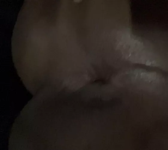 [18] i wanna be eaten out :(