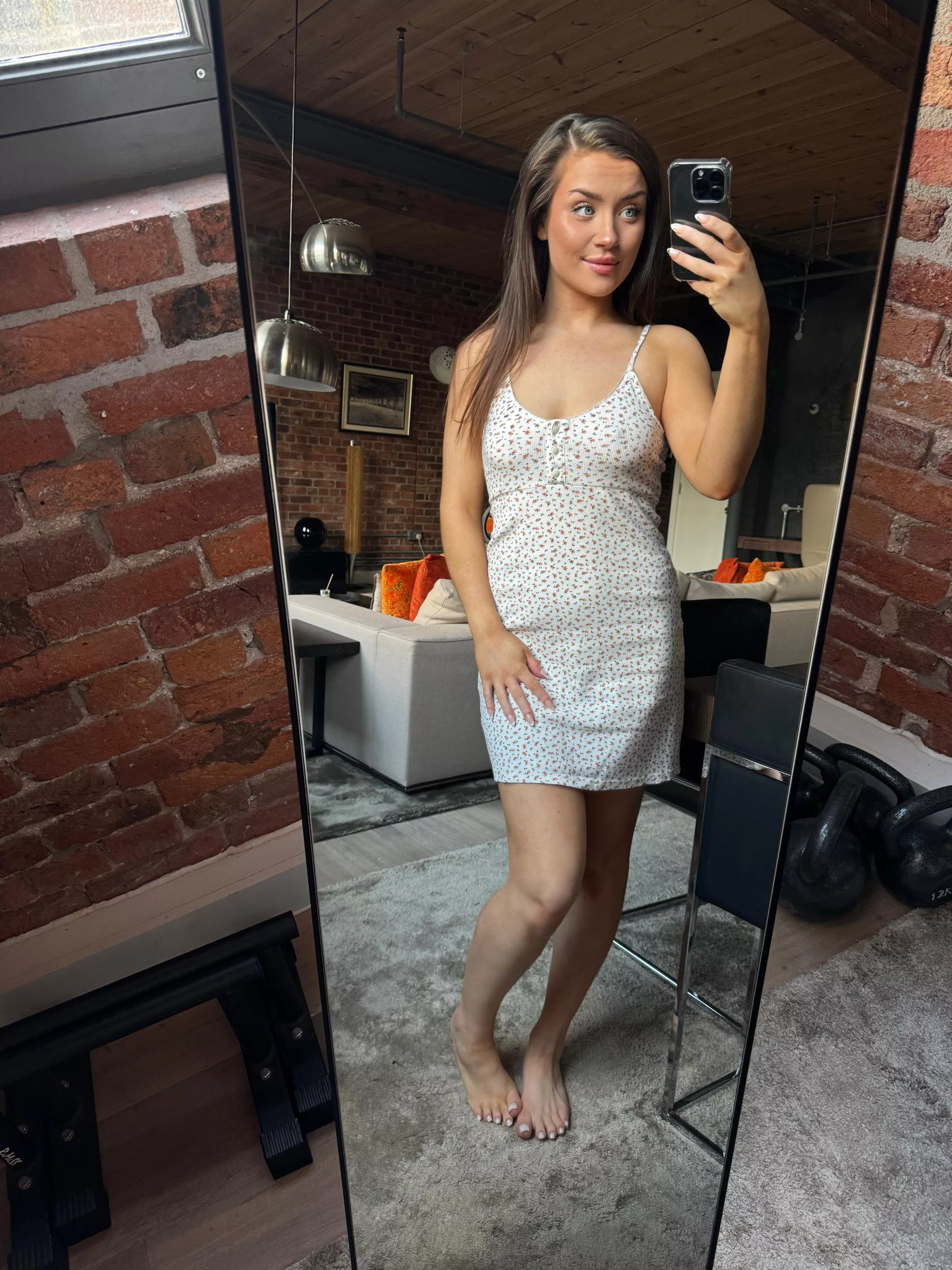 18[F4M] Looking for a mature guy to fill my needs tonight while my husband is away 😘😈