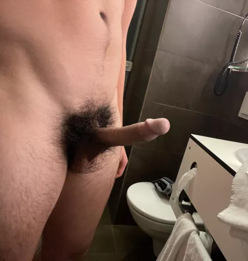 18yr old dick, wanna have some?