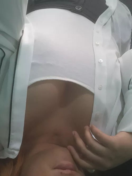 [19] [online] Looking for a nerdy Daddy for a genuine relationship. Read my pinned post for more info and the code word