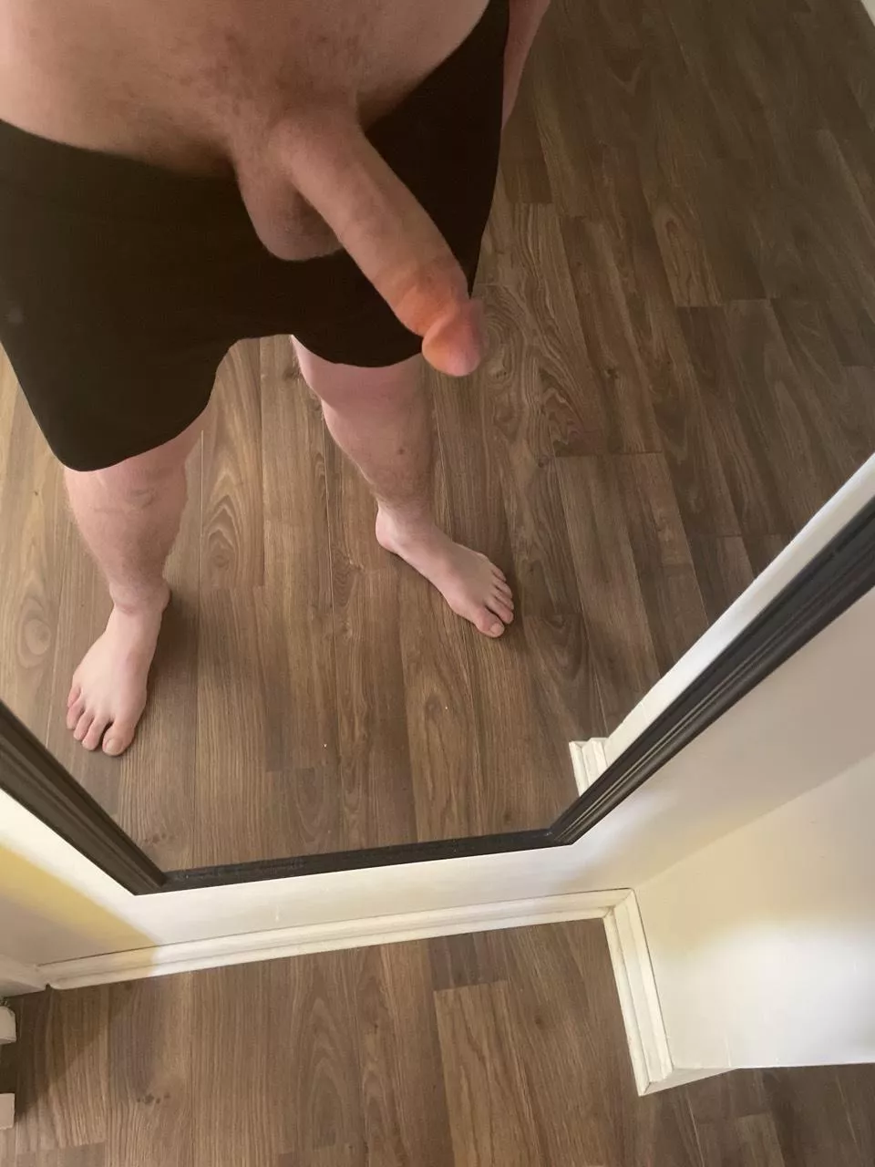 19m looking for a f fwb or someone to have some fun with  can host sum nights just depends 