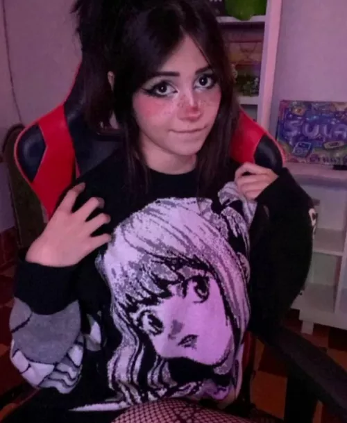 2006 goth slut, am I your type...
