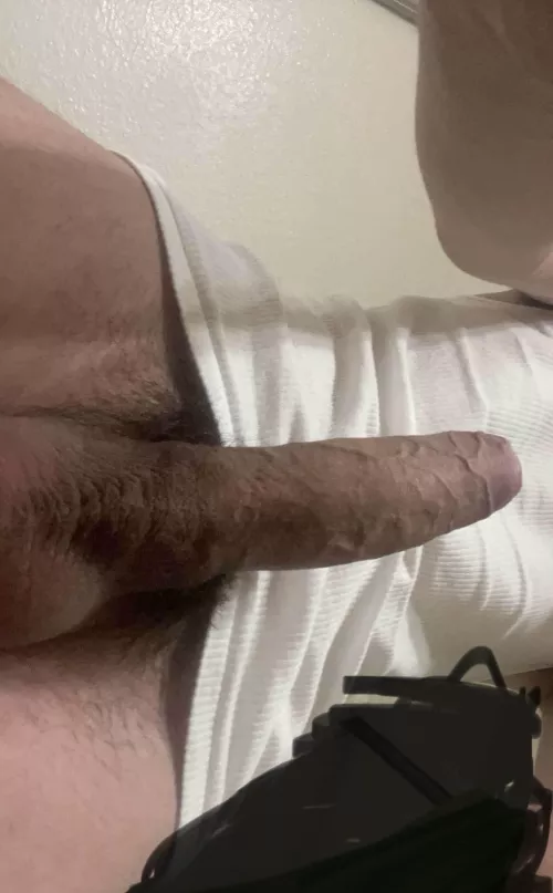 [21] [M4F/MF] [CALI] decent experienced fit Latino Bull for Hot Wife’s and Couples   