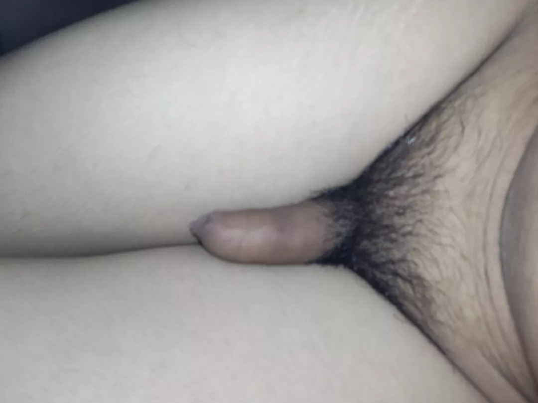 [21] Share me your dick pic?