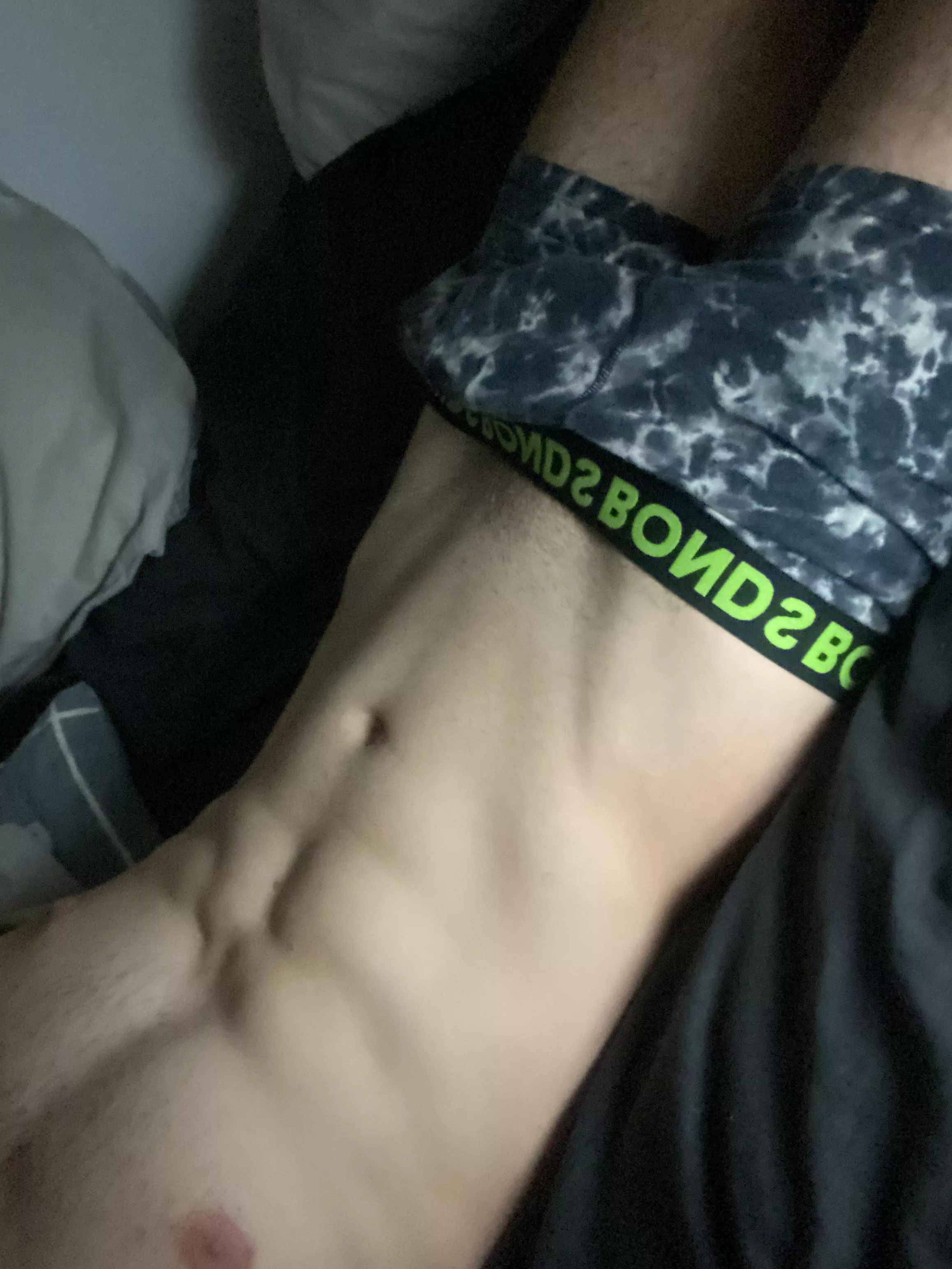 23 M 4 F west Melbourne 