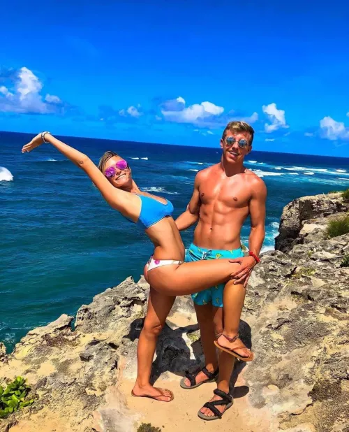 24/25 [FM4M] #SanDiego - Couple ooking for a bull to play with wife