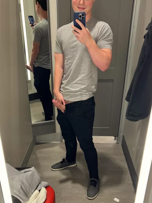 25 Texas, Pulling it out in a changing room. Pms open