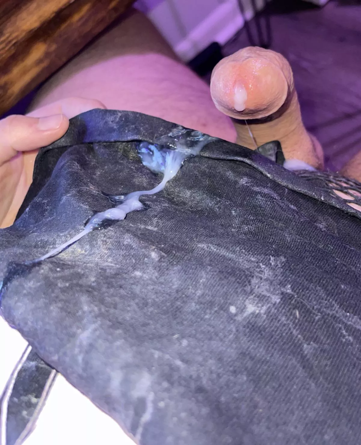 [26] Another sticky load on my Goonshirt💦😈 this load was so thick I had to milk the rest of it out of my cockshaft onto my shirt😋