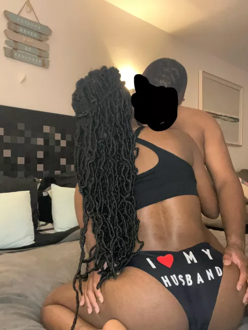 27M/34F [MF4F] Dallas area- looking for female to play with 