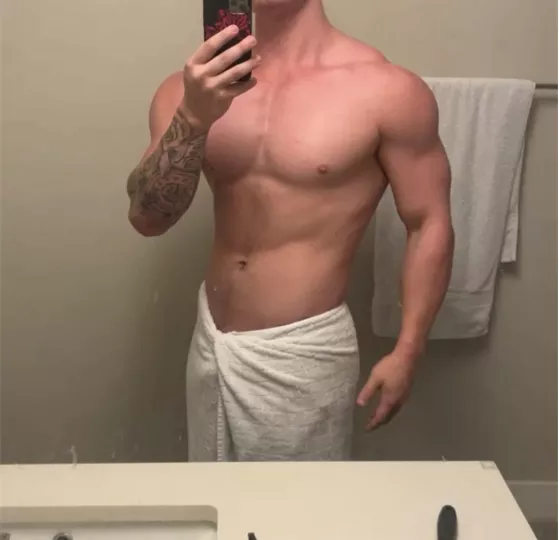 28 [m] 4F looking to chat and see where things take us ;) message me!