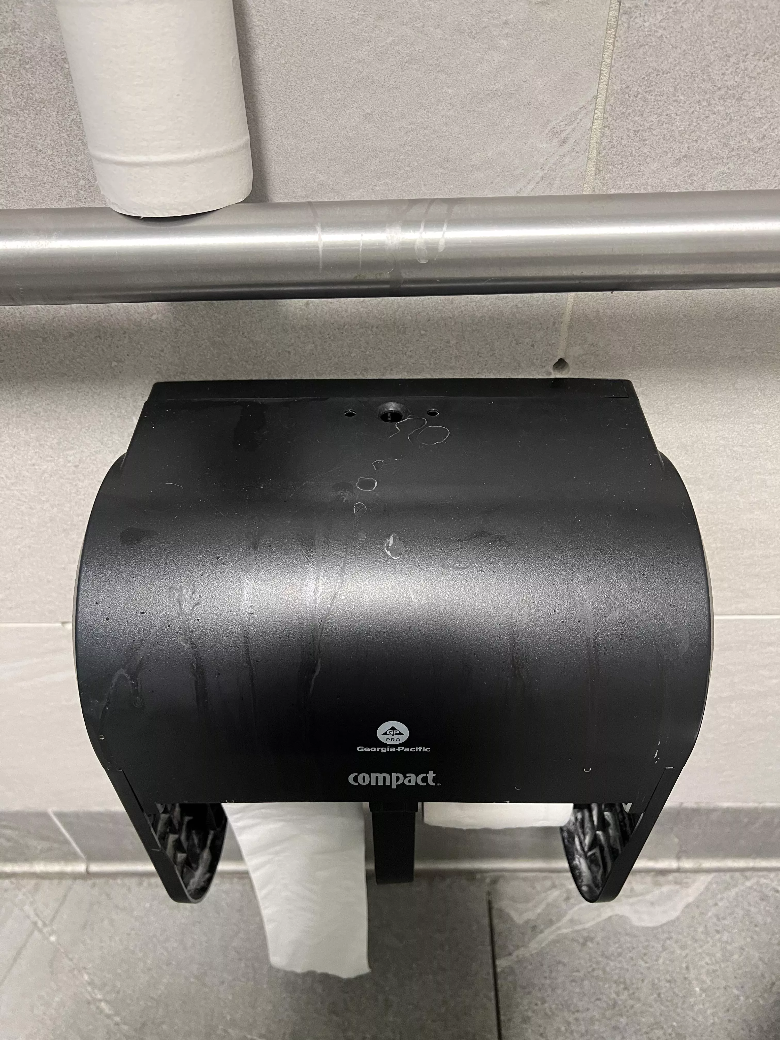 [28] Mission Accomplished! 💦😈 my cumtag on the work bathroom is still there since Yesterday! ❎