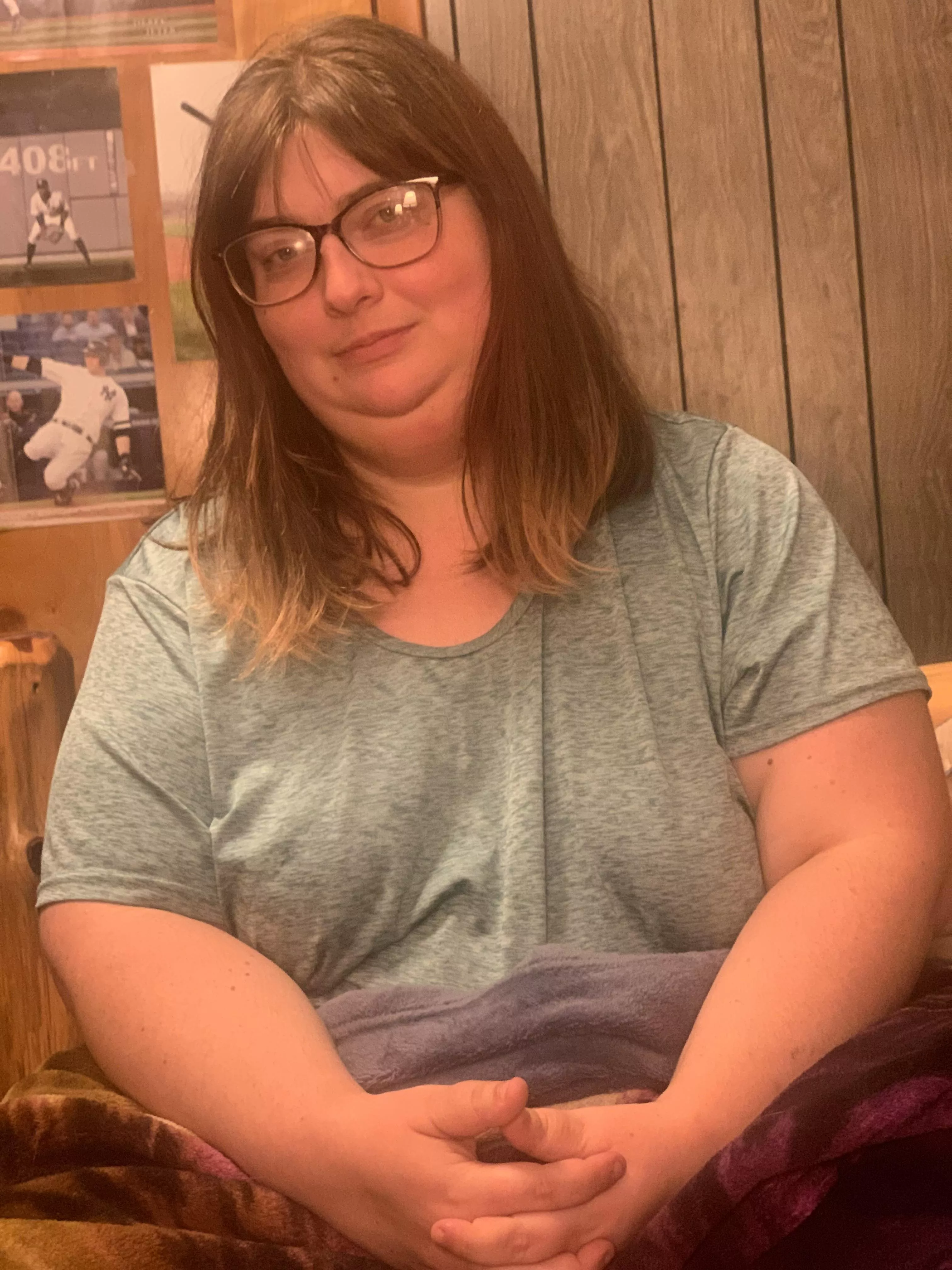 29 f looking for a long-term [online] arrangement dms are open links in bio 💕