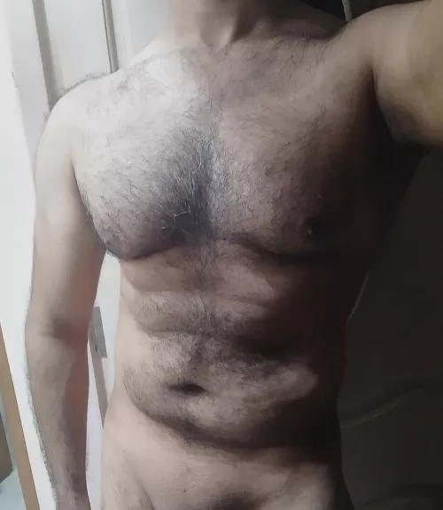 30M, Panjim, with a place, looking for some spontaneous fun, dm to discuss further. 